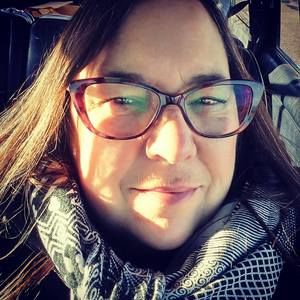 Meet your Posher, Carol